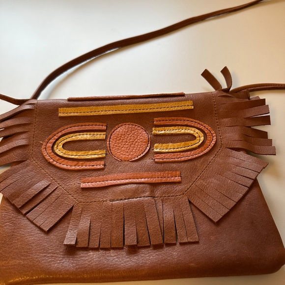 Grooves & Grain Handmade Crossbody Brown Leather Patchwork Bag - Picture 4 of 8